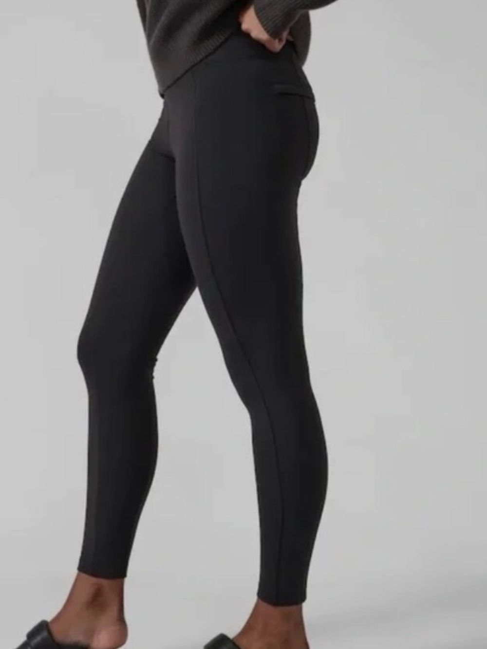 Athleta Delancey tight leggings Activewear Size  S Black